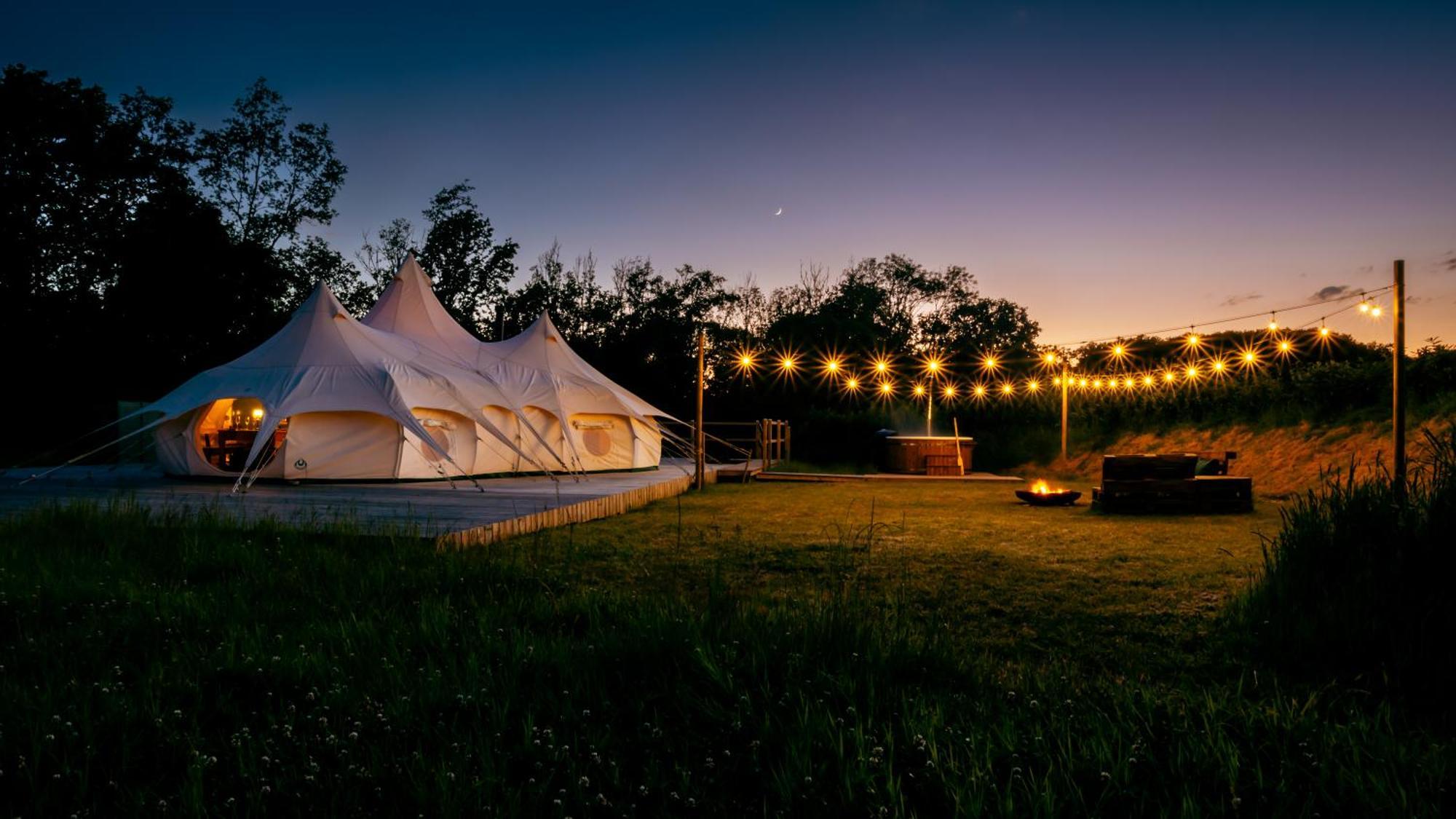 Luxury Glamping Retreat In Battle Villa Exteriör bild
