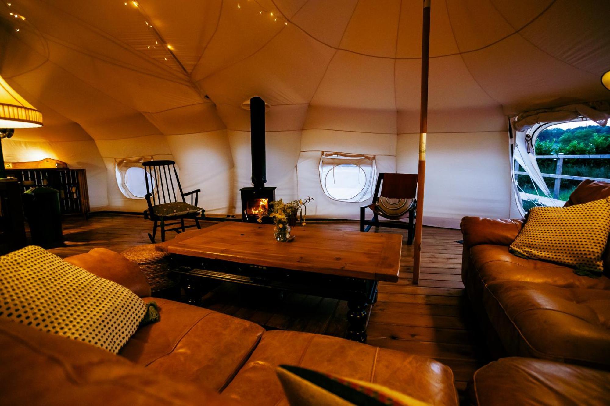 Luxury Glamping Retreat In Battle Villa Exteriör bild