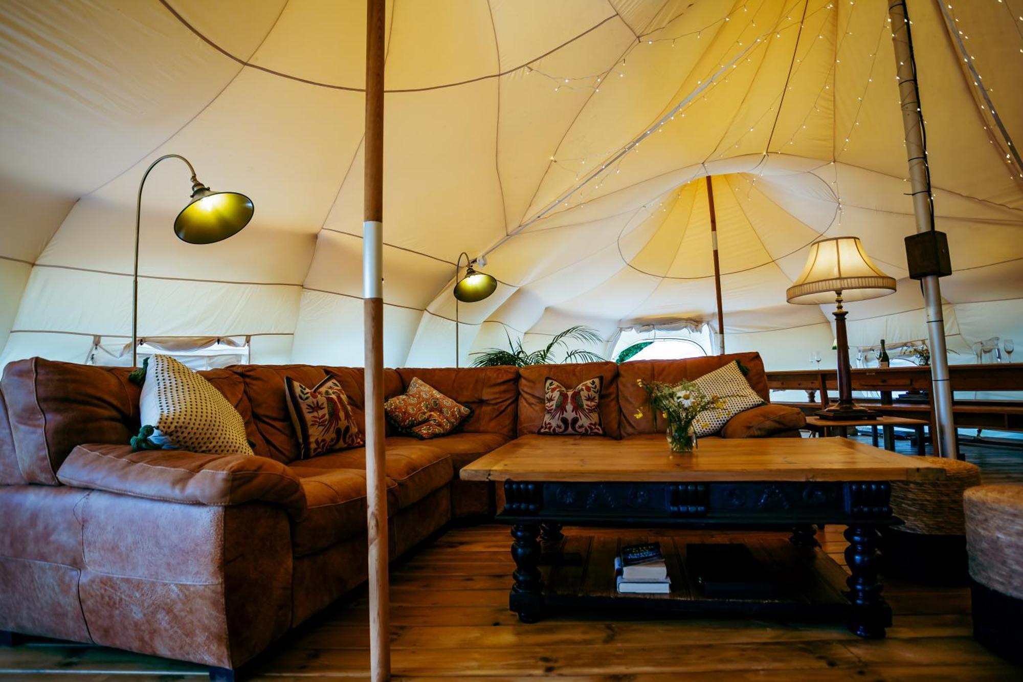 Luxury Glamping Retreat In Battle Villa Exteriör bild
