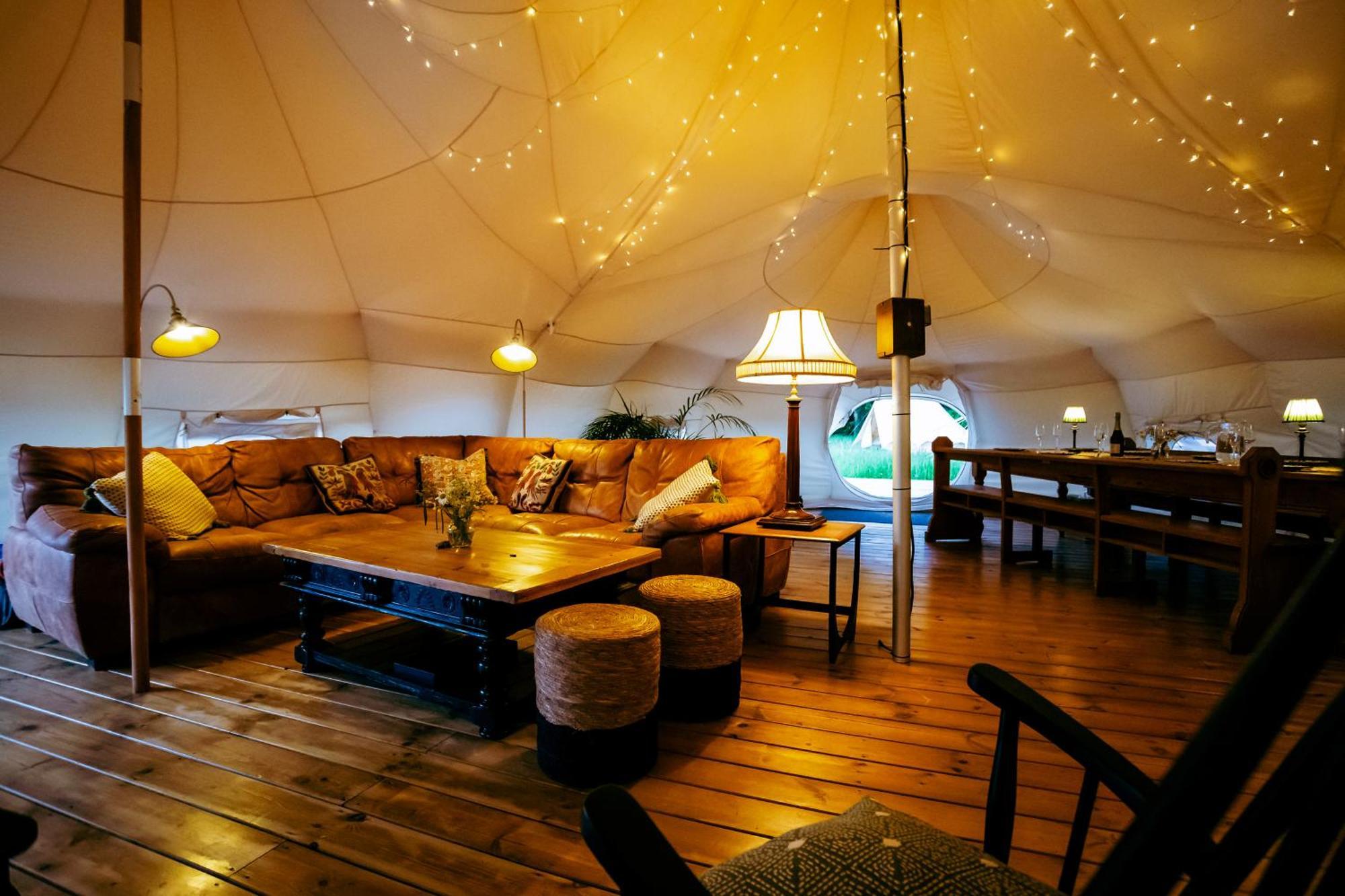 Luxury Glamping Retreat In Battle Villa Exteriör bild